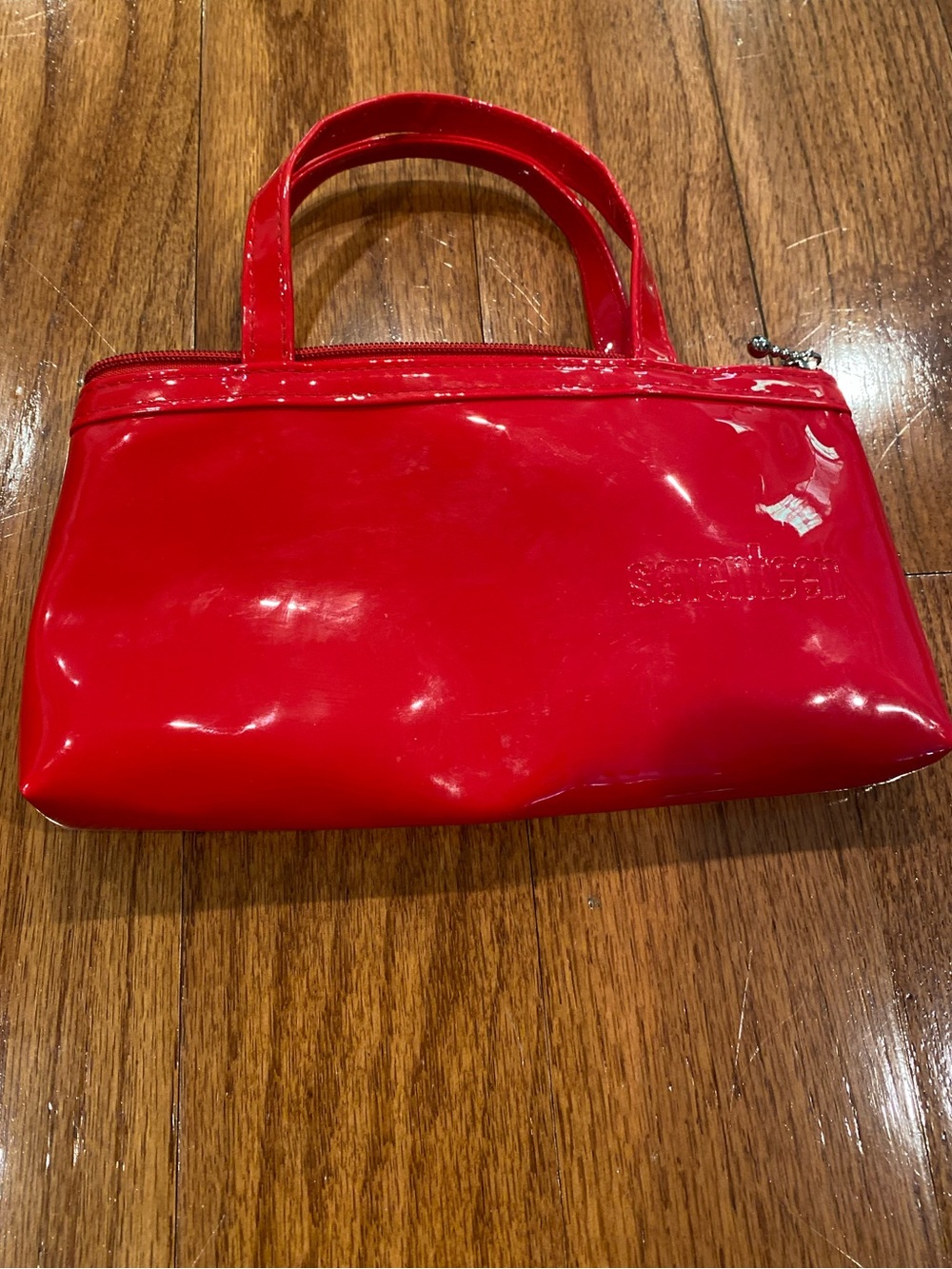 Seventeen Magazine Y2K Red Faux Patent Leather Makeup Bag